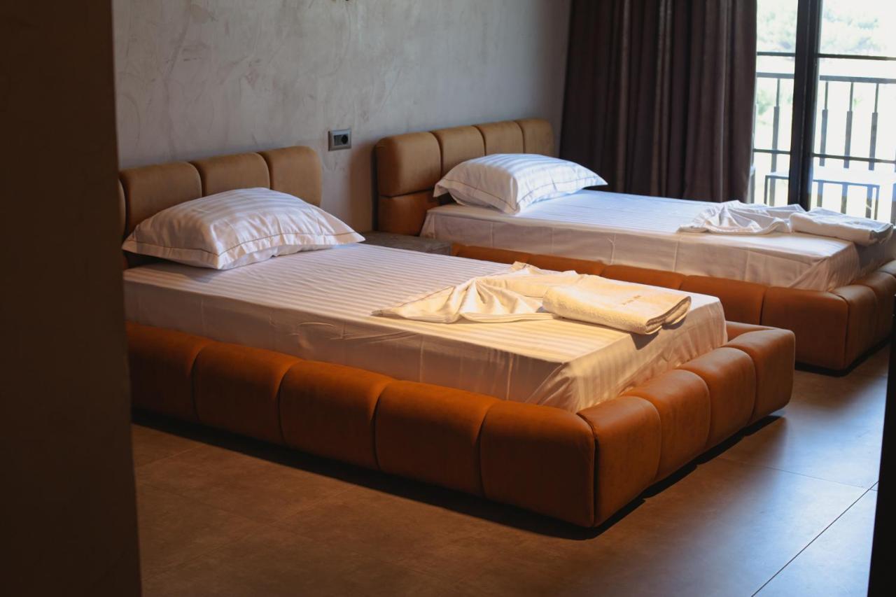 Posh Villas Rrogozhine ภายนอก รูปภาพ