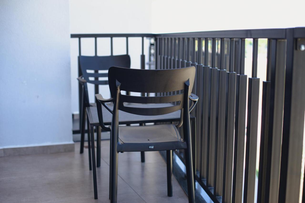 Posh Villas Rrogozhine ภายนอก รูปภาพ