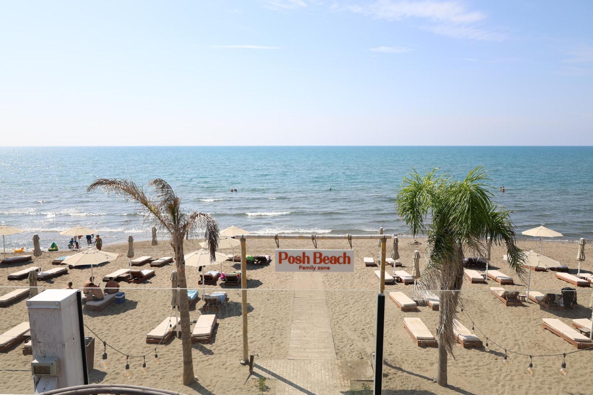 Posh Villas Rrogozhine ภายนอก รูปภาพ