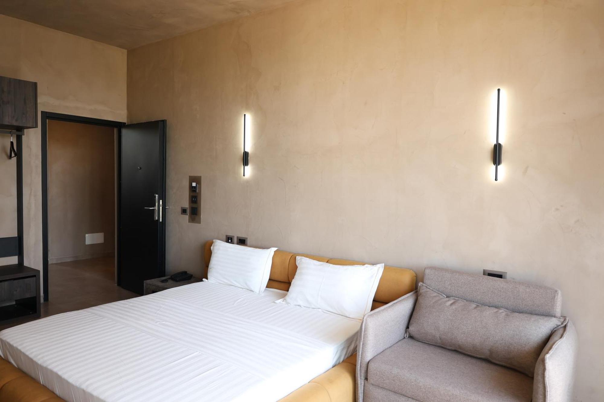 Posh Villas Rrogozhine ภายนอก รูปภาพ